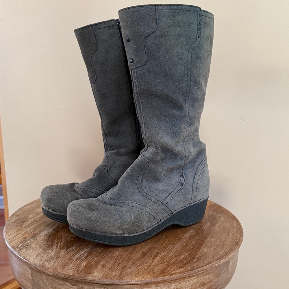 Dansko Charcoal Suede Boots